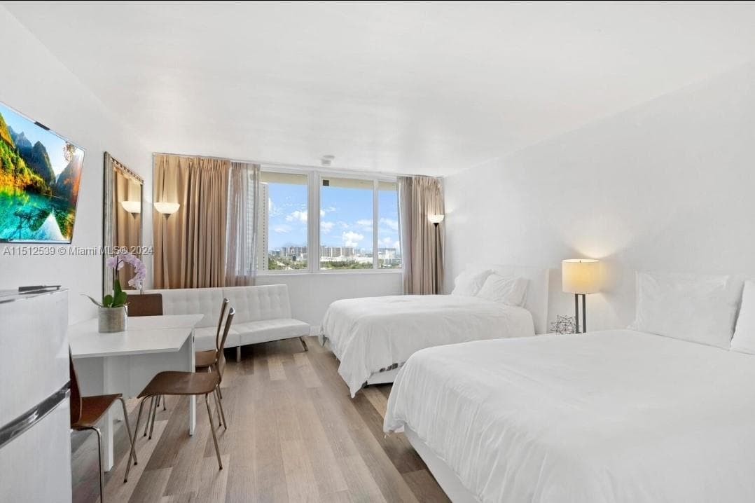 19201 Collins Ave, # 1143, Sunny Isles Beach FL 33160 — photo 1