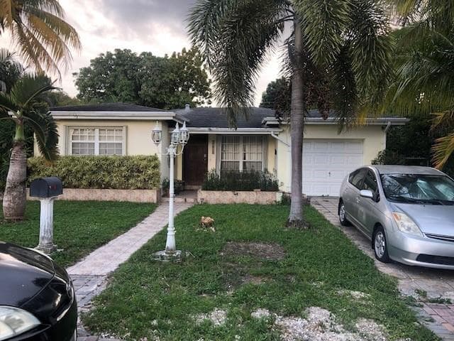 1660 NE 174th Street, North Miami Beach FL 33162 — photo 1