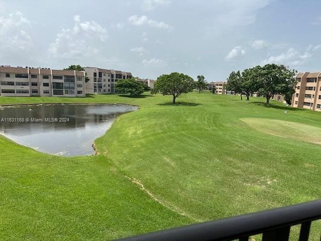 10101 Sunrise Lakes Blvd # 306, Sunrise FL 33322 — photo 1