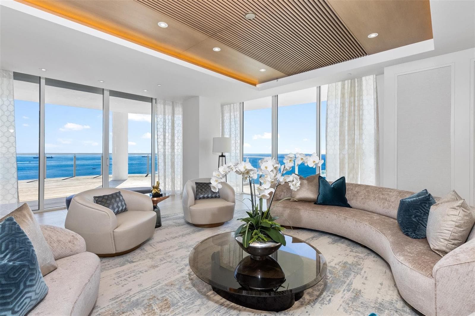 525 N Fort Lauderdale Beach Boulevard # 2201, Fort Lauderdale FL 33304 — photo 1