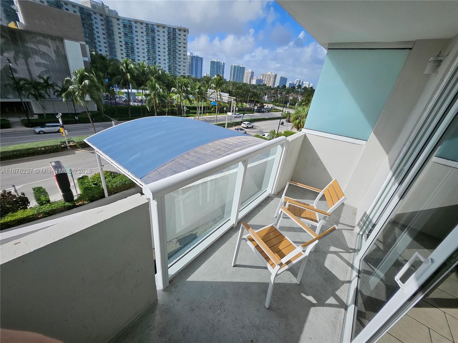 19201 Collins Ave # 237, Sunny Isles Beach FL 33160 — photo 1