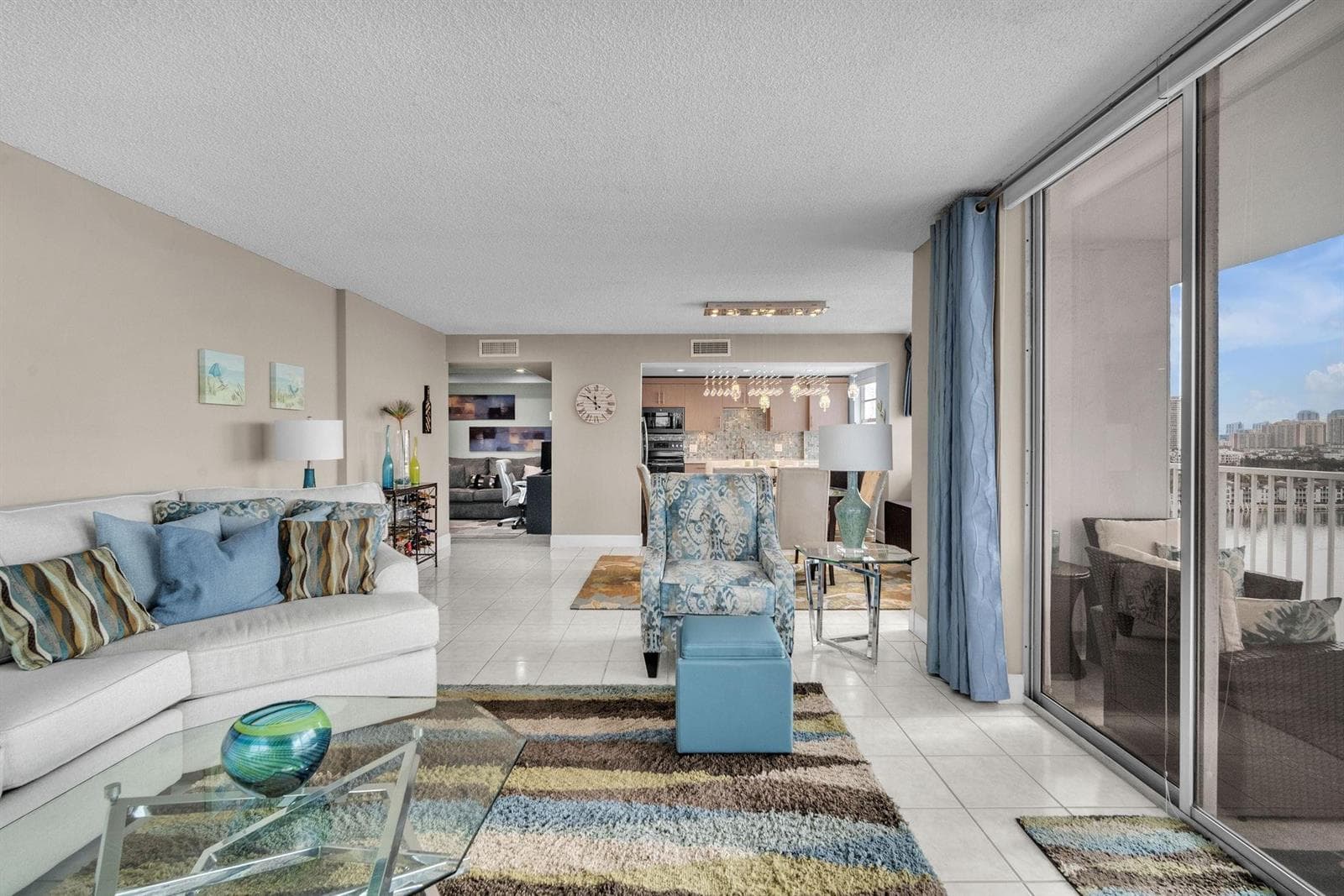 2801 NE 183rd Street # 1417w, Aventura FL 33160 — photo 1