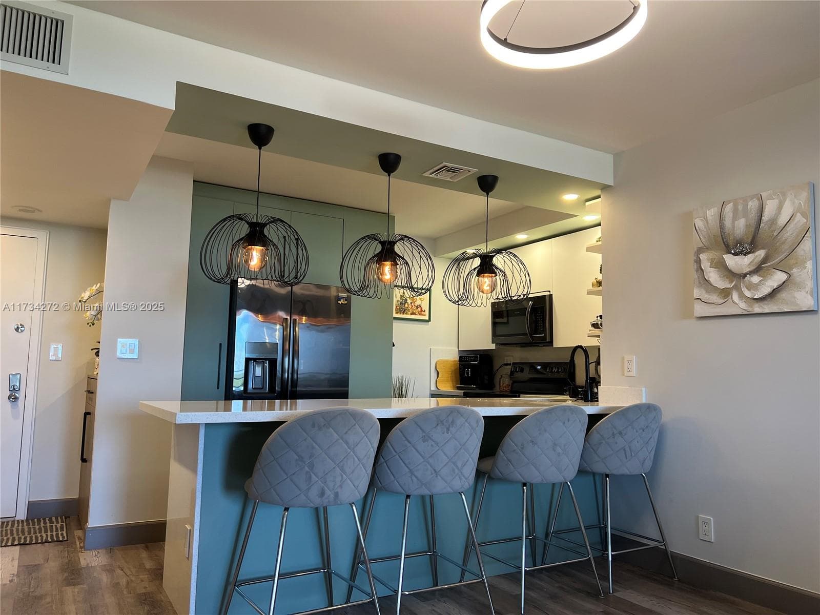 600 Three Islands Blvd # 504, Hallandale Beach FL 33009 — photo 1