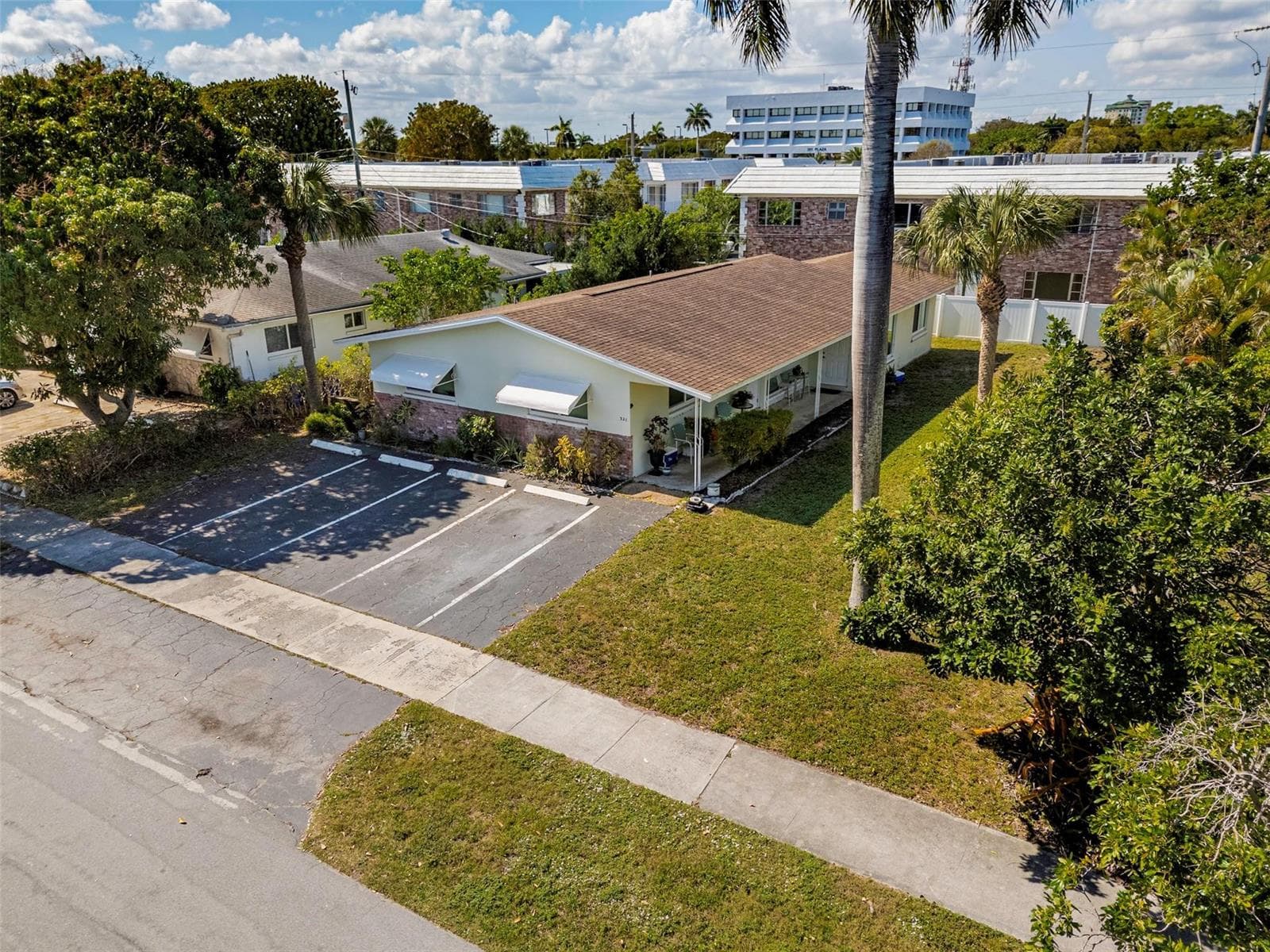 321 SE 1st Avenue, Pompano Beach FL 33060 — photo 1