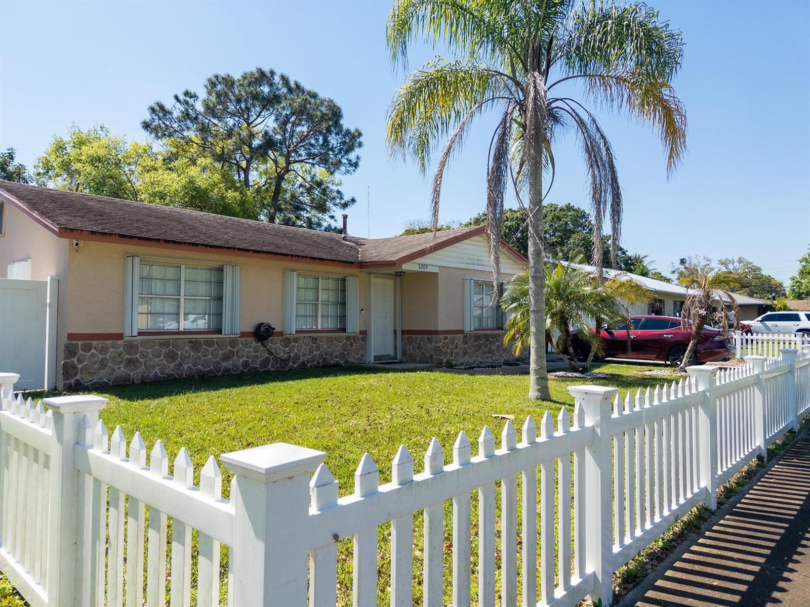 3205 Hibiscus, Fort Pierce FL 34947 — photo 1