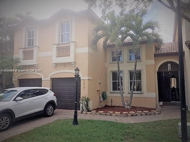 4854 NW 110th Pl, Doral FL 33178 — photo 1