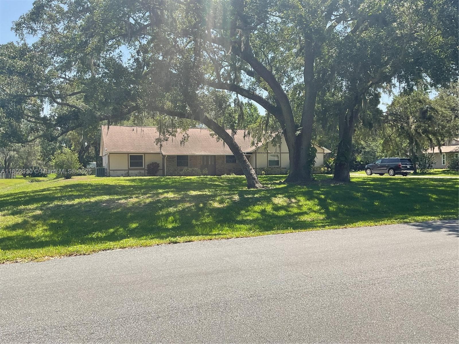 1725 tanglewood dr, Kissimmee FL 34746 — photo 1