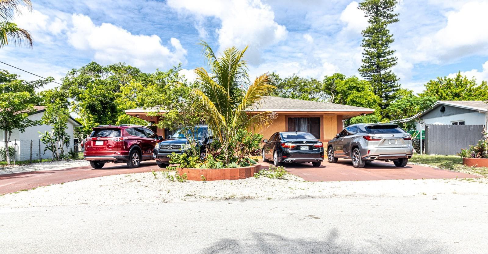 661 SW 28th Way, Fort Lauderdale FL 33312 — photo 1
