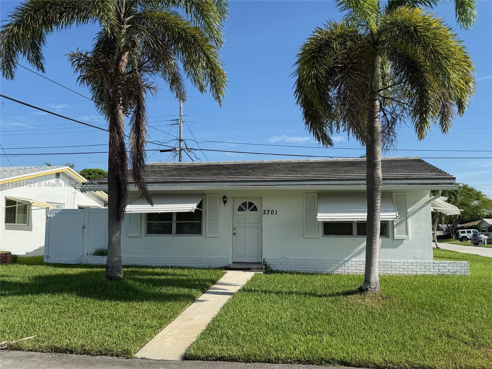 2701 NW 52nd Ct, Tamarac FL 33309 — photo 1