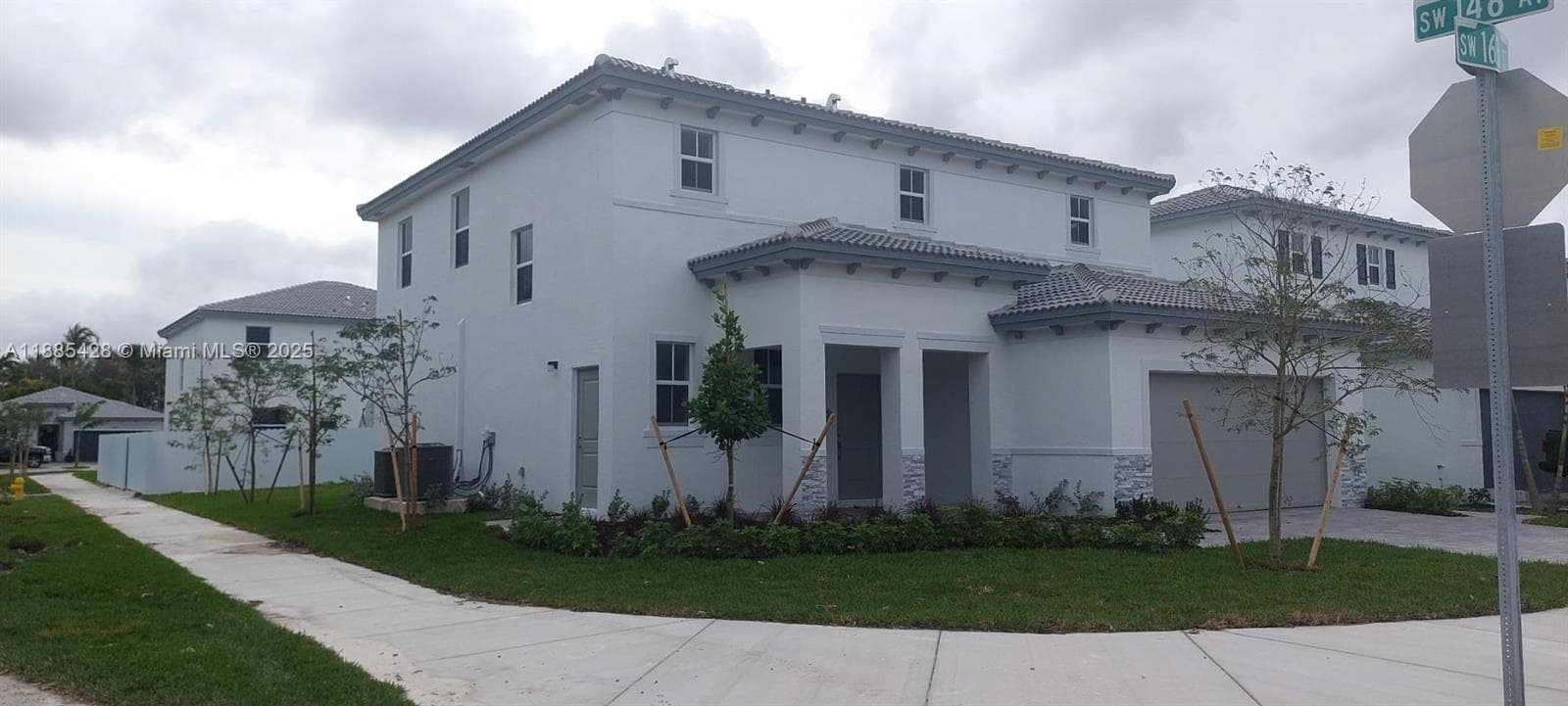 14806 SW 163rd St, Miami FL 33187 — photo 1