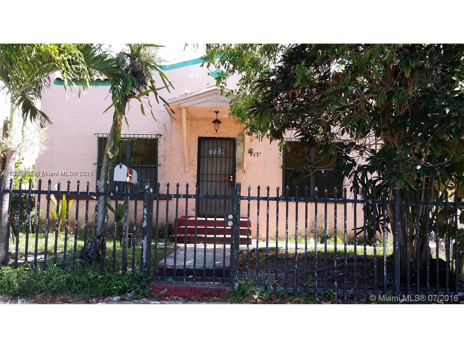 462 NE 64th St, Miami FL 33138 — photo 1
