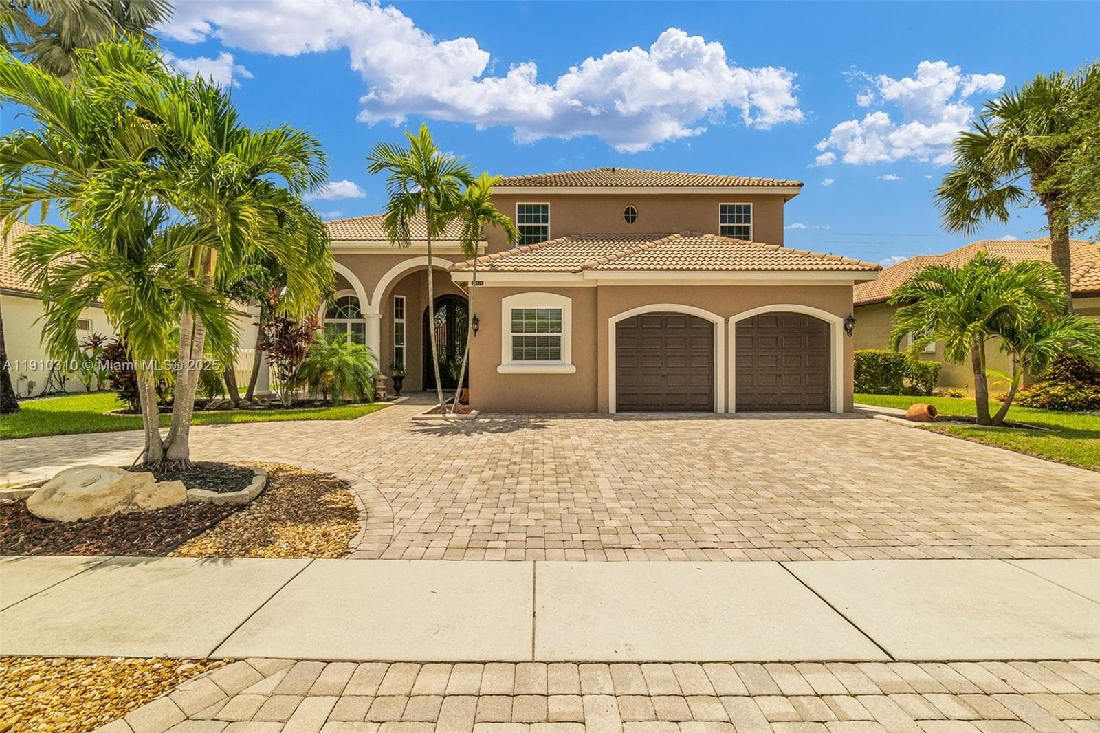 15974 SW 16th St, Pembroke Pines FL 33027 — photo 1