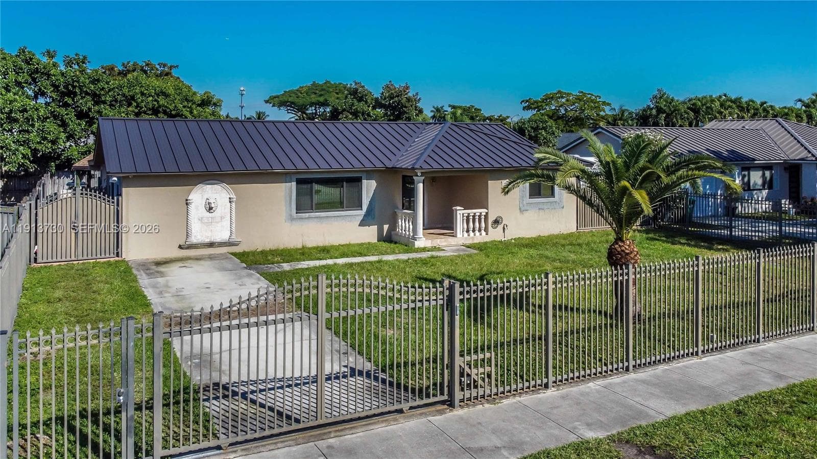 11617 SW 171st St, Miami FL 33157 — photo 1