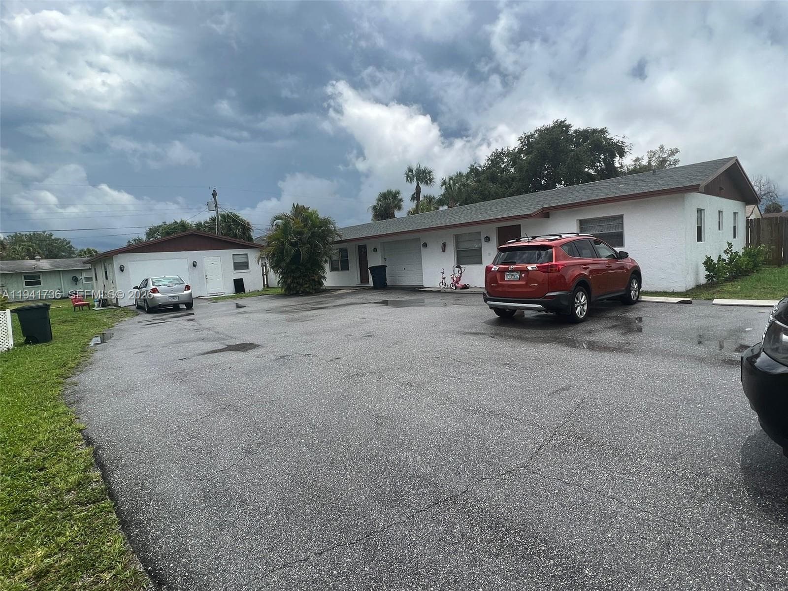 8690 Sunset Dr A, Palm Beach Gardens FL 33410 — photo 1