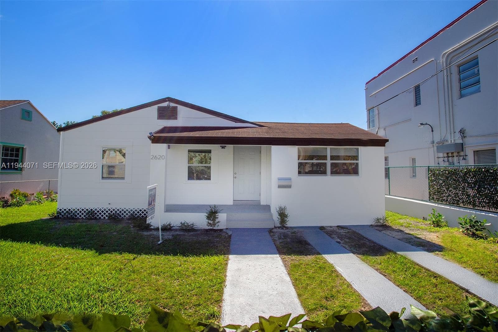 2620 SW 9th St, Miami FL 33135 — photo 1