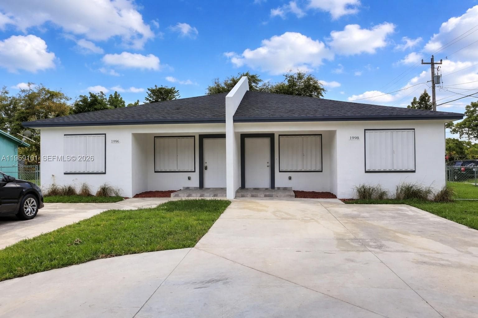 1998 NW 47th St, Miami FL 33142 — photo 1